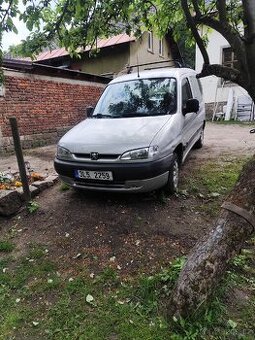 Koupím motor 1.8i 66kw