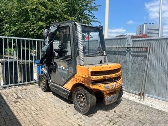 VZV Still R 70-40 - na náhradní díly