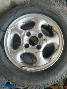 Ale. Kola ford fiesta "13"