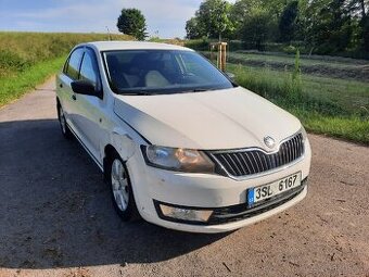 Škoda rapid 1,2 tsi 63kw r.v 2013 naj. 82tis km čr