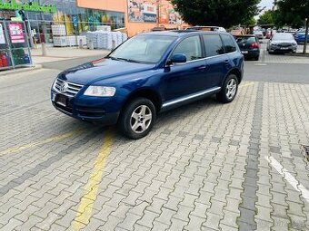 VW Tuareg R5 4x4 Automat Tažné do 3,5T.Rok 2005