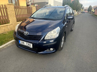 Toyota Verso 2.0, D4-D, r.v. 2011