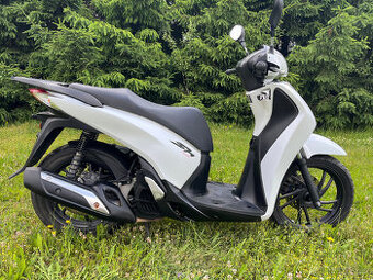 Honda SH-125i rv 2019 9kW 18000km