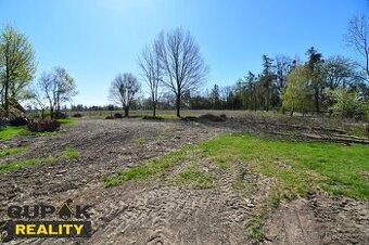 Prodej stavebního pozemku 860 m² Sebranice