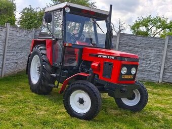 Traktor Zetor 7011 s TP, SPZ a platnou STK