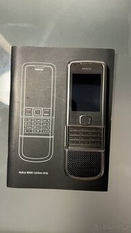 Nokia 8800 Carbon Arte – luxusní klasický telefon