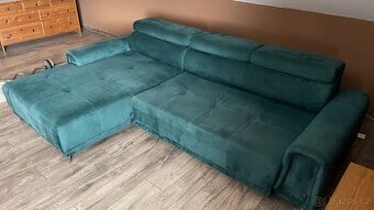 Tmavě zelený gauč do L - s elektrickým posuvem