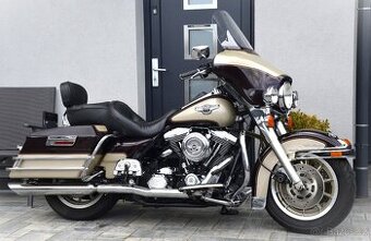 Harley Davidson Ultra Classic Electra Glide 95 th. Anniv.