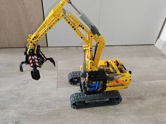 Stavebnice Bagr s drapákem - obdoba Lego Technic