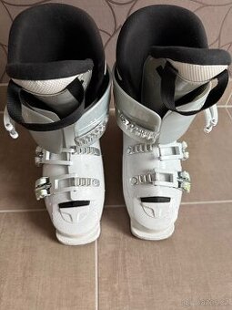 Lyžařské boty Atomic