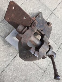 Kovářský svěrák