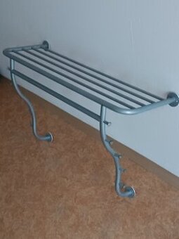 Věšák na zeď do předsíně - IKEA