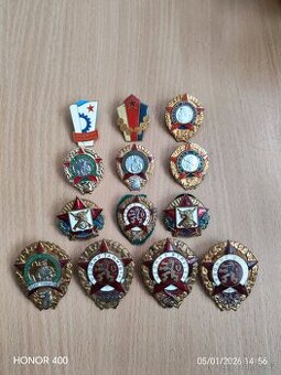 VOJENSKE ODZNAKY ✅