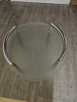 Konferenční stolek