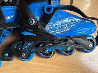 Oxelo, dětské rostoucí in-line brusle