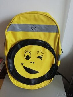 Dětský batoh téměř nový