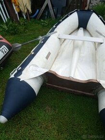 nafukovací člun.plachetnice optimist