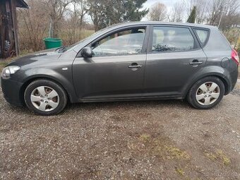 Prodám KIA CEE ́D