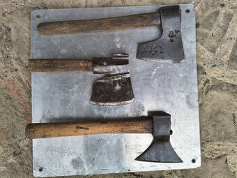 sekera,sekery,hoblík,nebozez,staré náradi,dláto topor  735