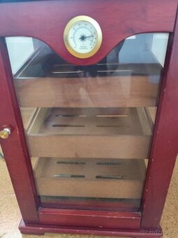 Humidor