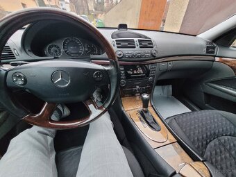 Mercedes-Benz W211 Classic ( Slusny stav)