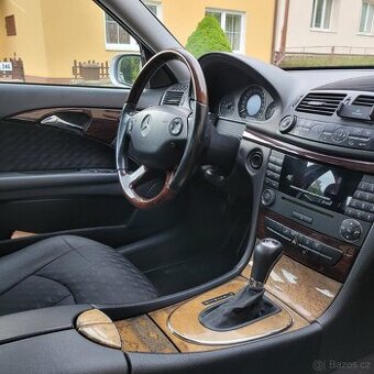 Mercedes-Benz W211 2.2 CDI (110 kW)