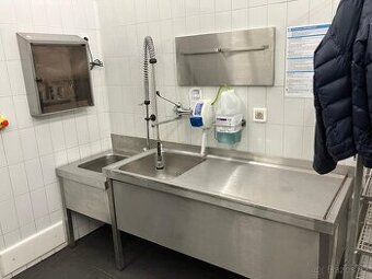 Vybavení rybích pultů - České Budějovice