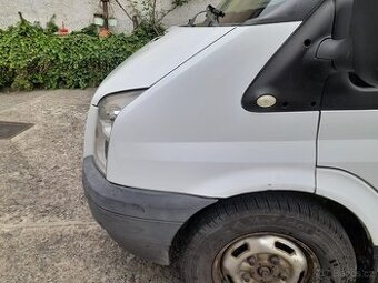 Levý přední blatník na Ford Transit r. 2011