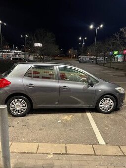 Toyota Auris 2.0 nafta