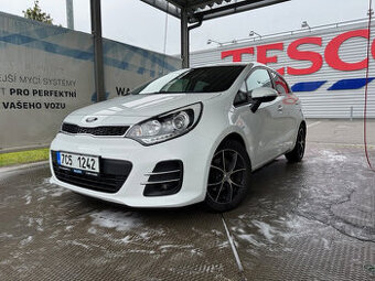 Kia Rio 1.4 CVVT 6q manuál