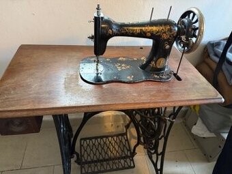 Šicí stroj Singer typ Improved Family z roku 1893