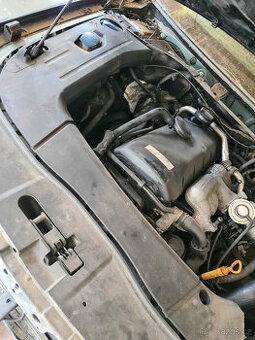 Holý motor 2.5 tdi, 128 kW, BAC