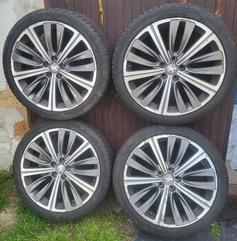Alu kola + ZIMNÍ PNEU "19" originál PEUGEOT , CITROEN , Fo