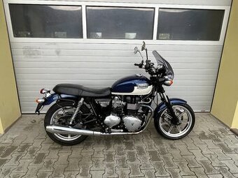 Triumph Bonneville SE