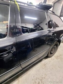 Škoda Octavia II combi zadni dveře L/P kód 9910