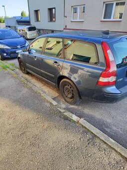 Prodám VOLVO V 50