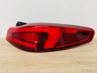 BMW F44 zadní světlo