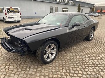 Dodge Challenger 3.6 novy model 2015 r.v