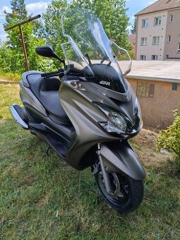 Yamaha Majesty 400i