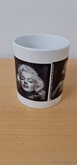 Hrnek Marilyn Monroe