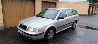 Škoda Octavia 1.8t 110kw AGU automat