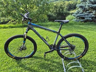 Karbonové horské kolo Trek Elite 9.7