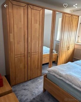 Masivní ložnice