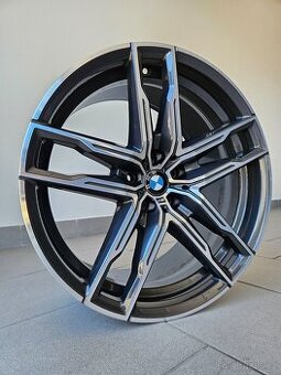 Orig. BMW M5/M8 Dvourozměr 20" - Top