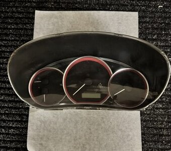 Přístrojová deska Subaru Impreza STi 2.5L budíky