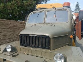 Praga V3S valník s HR 2500