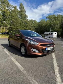 Hyundai i30 1.4i 5HB 2012