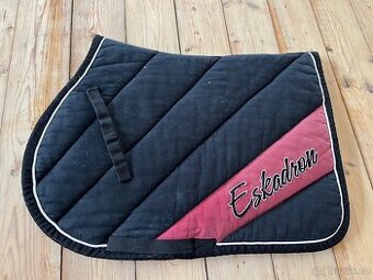 Podsedlová dečka Eskadron Classic sport