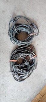 Kabel cca 20m 230V originál vojenský z Praga V3S