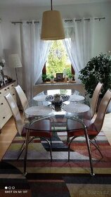 Prodej jídelní stůl